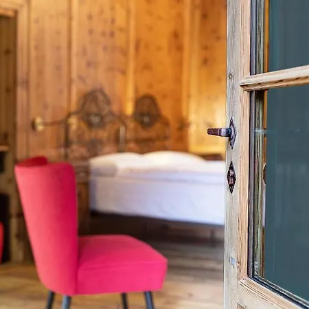 Hotel Curt Di Clement Eco Mobility