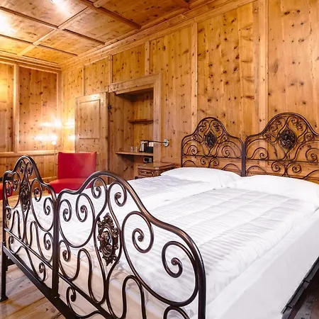 Curt Di Clement Eco Mobility Hotel