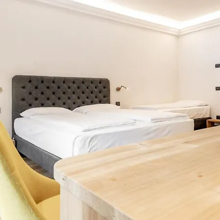 Hotel Curt Di Clement Eco Mobility
