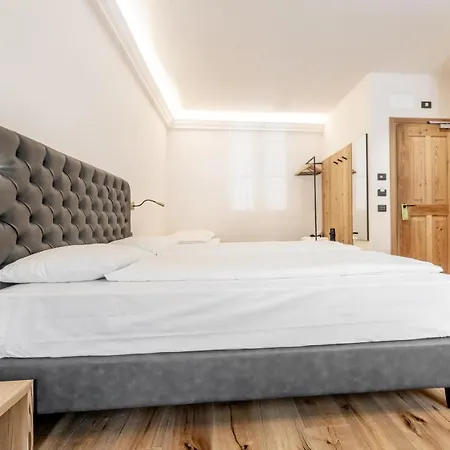 Hotel Curt Di Clement Eco Mobility Tirano