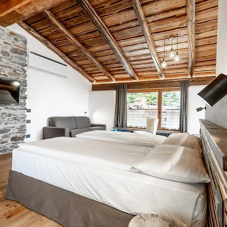 Curt Di Clement Eco Mobility 4* Tirano