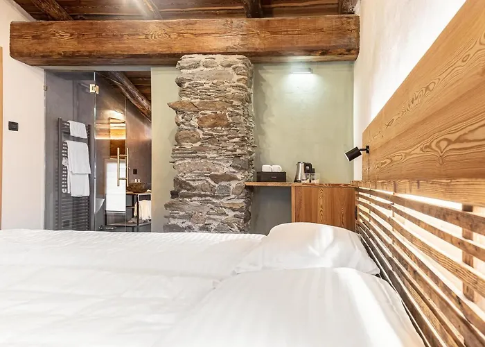 Curt Di Clement Eco Mobility 酒店 蒂拉诺